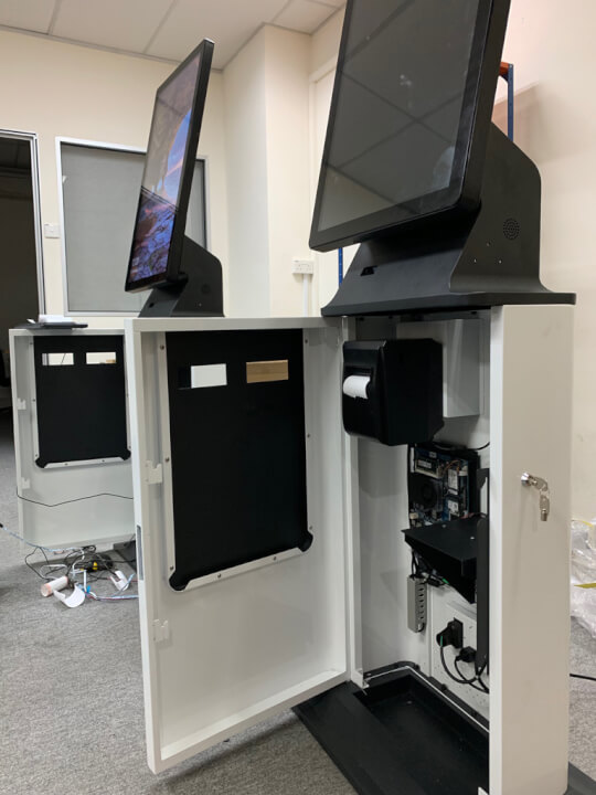Custom Self Service Kiosk Solution LcdSLD