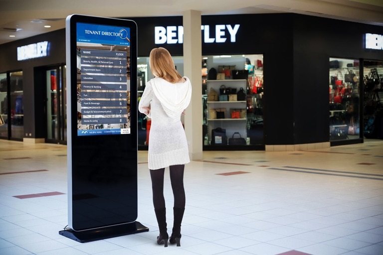 Revolutionize Your Business with Top-Quality Display Kiosks from Trusted China Supplier 1 LcdSLD Digital Signage Kiosk in Action LcdSLD